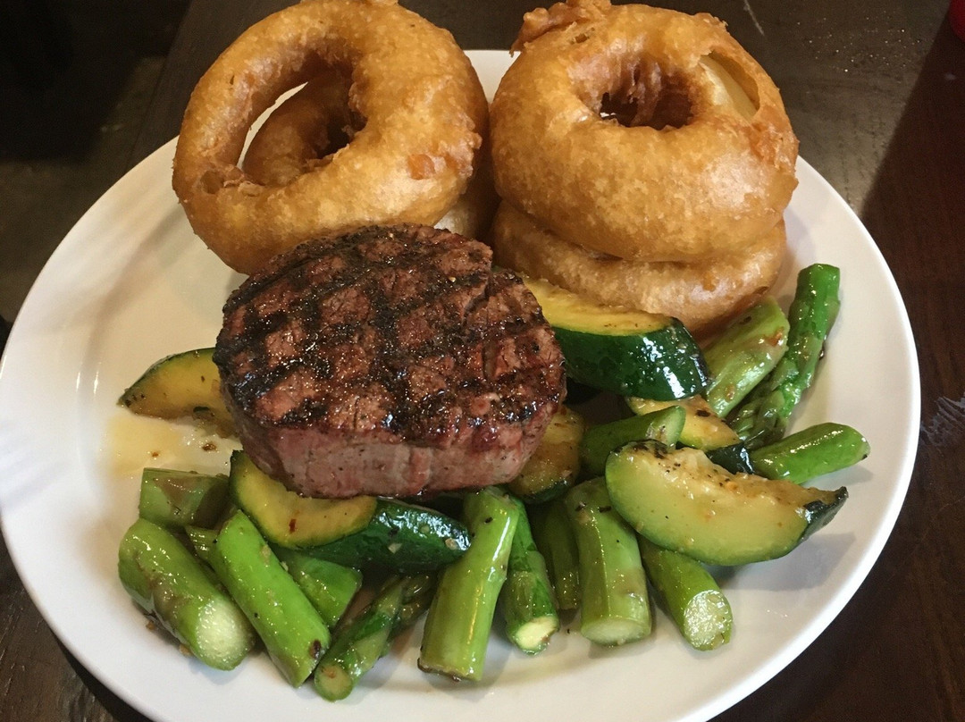 El Dorado餐馆和美食-Poor Red's Bar-B-Q