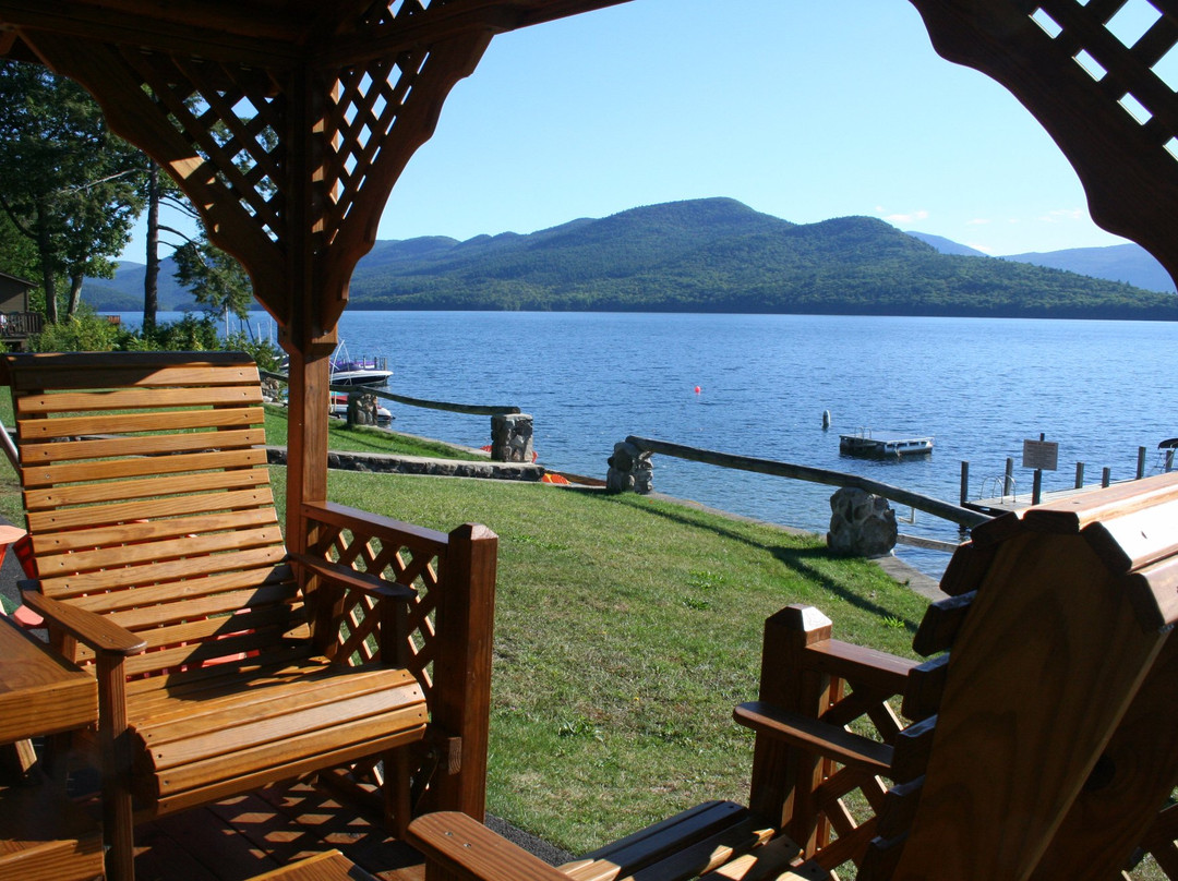 Candlelight Cottages LLC on Lake George