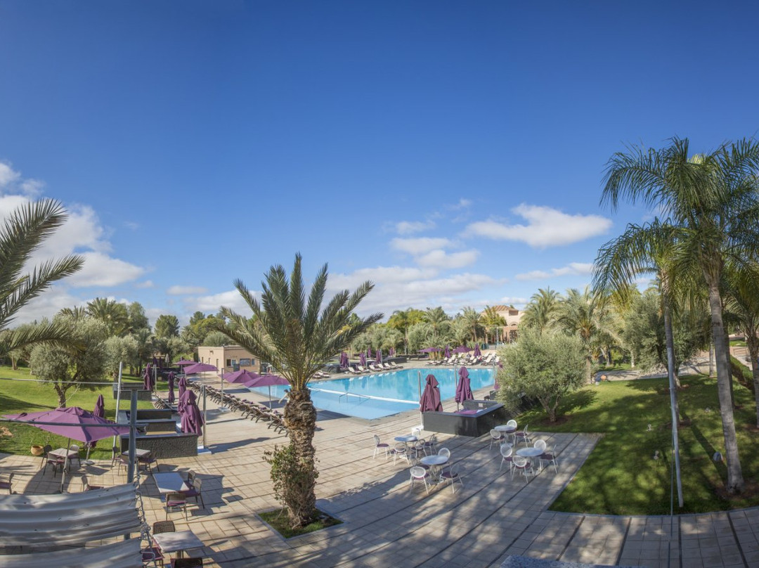 Dar El Hamra餐馆和美食-Pool Oasis