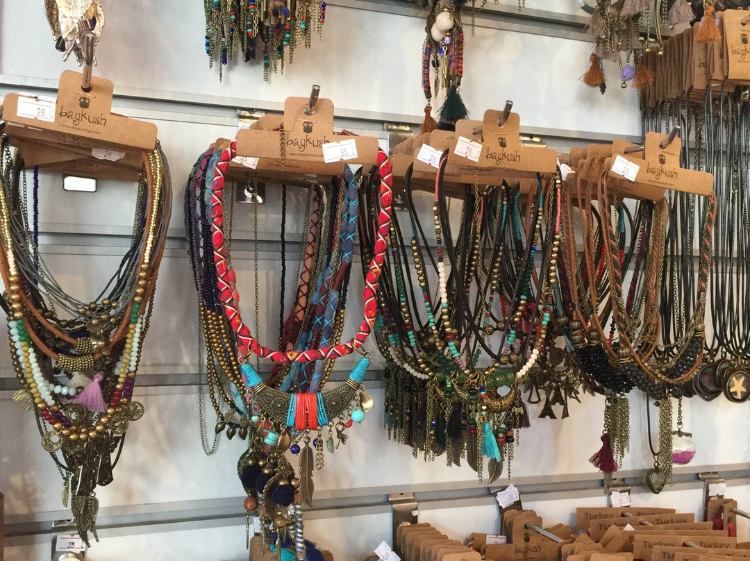 Zeytinlik旅游景点-Enya Gift Shop