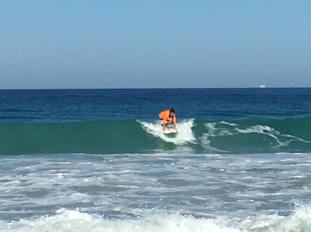 Scarborough Beach Surf School景点图片