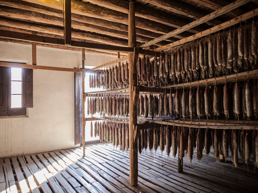 Casa Riera Ordeix S.A.-维克必去景点