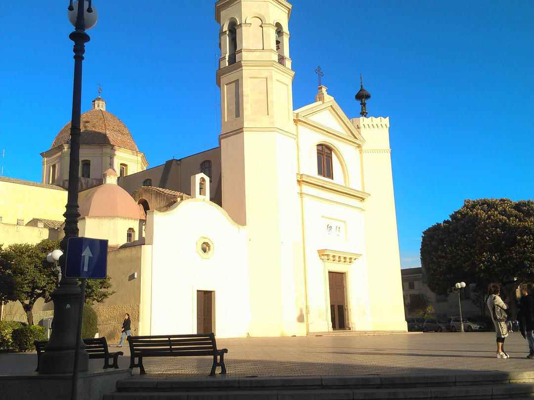Basilica Pontificia Minore di Sant'Elena Imperatrice-夸尔图－圣埃莱娜必去景点