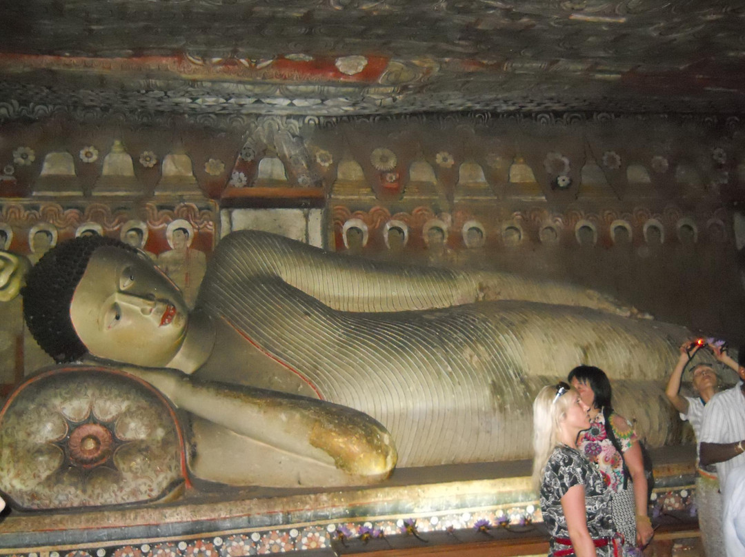 Asgiriya Maha Viharaya-康提必去景点