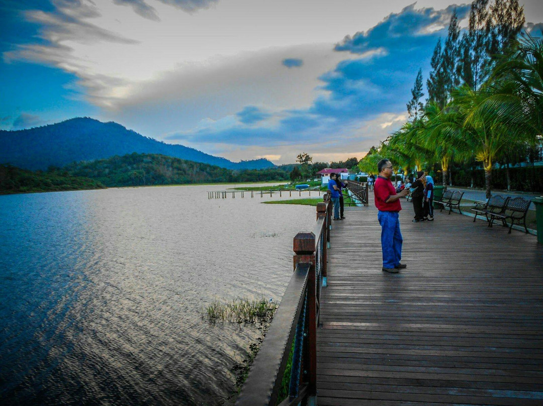 Seri Ternas Resort, Tasik Beris