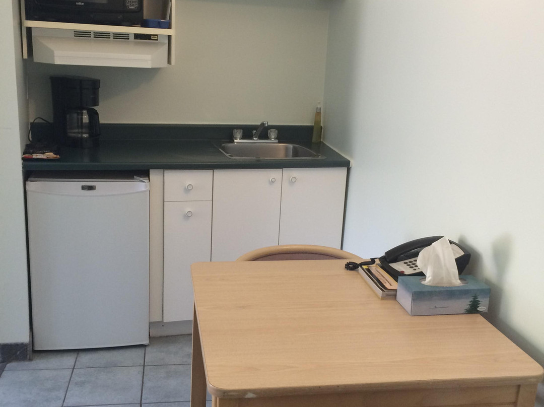 Shemron Suites Hotel主图