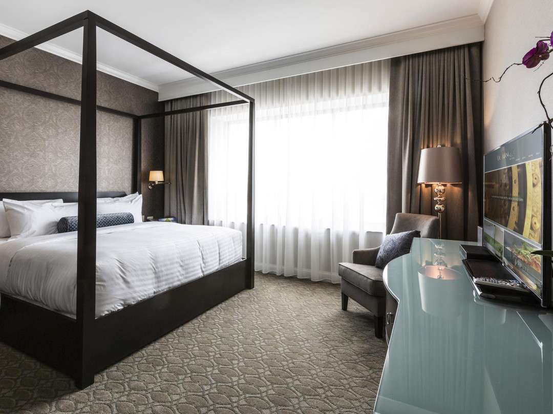 Homewood酒店住宿-La Banque Hotel