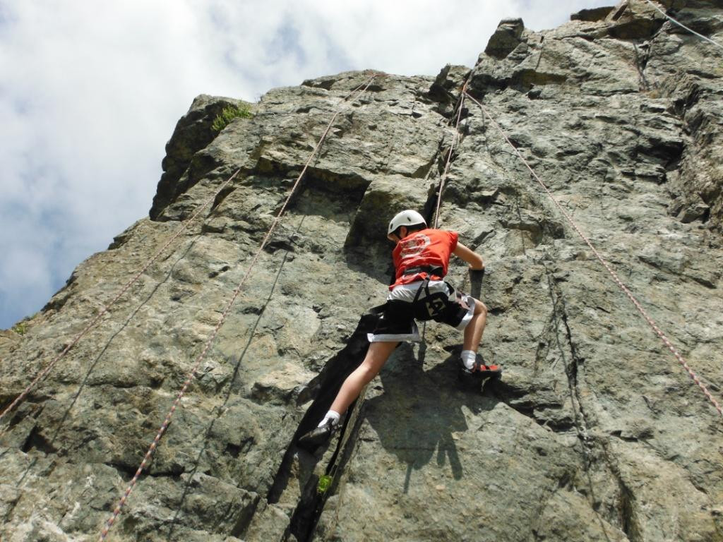 More than Mountains-Ulverston必去景点