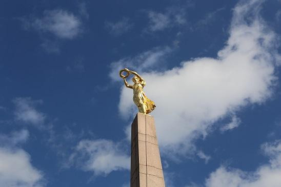 Place de la Constitution-卢森堡城必去景点