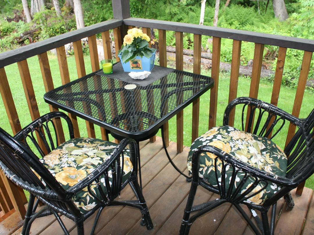 Suite Amour hobby farm and guest cottages