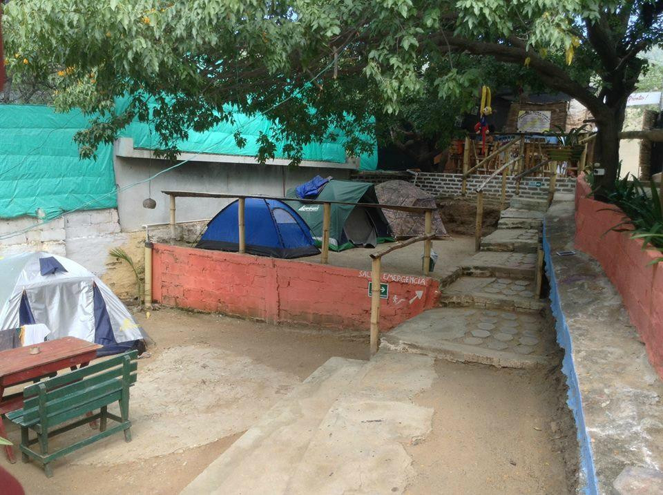 Hostal Camping Pura Vida