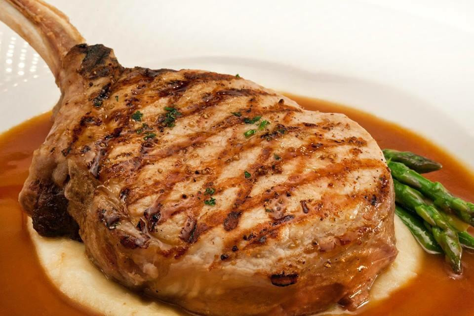 Monty's River Grille