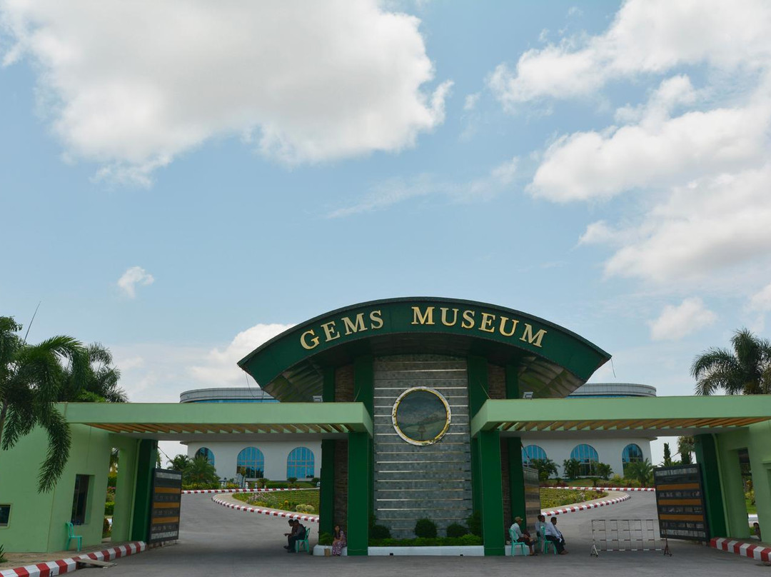 Emerald Palace Hotel