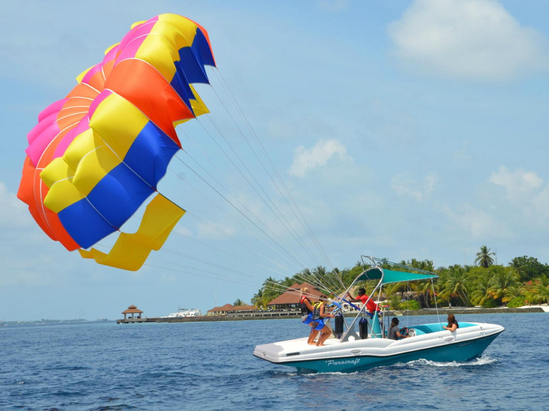 Extreme Maldives Water Sports-满月岛必去景点