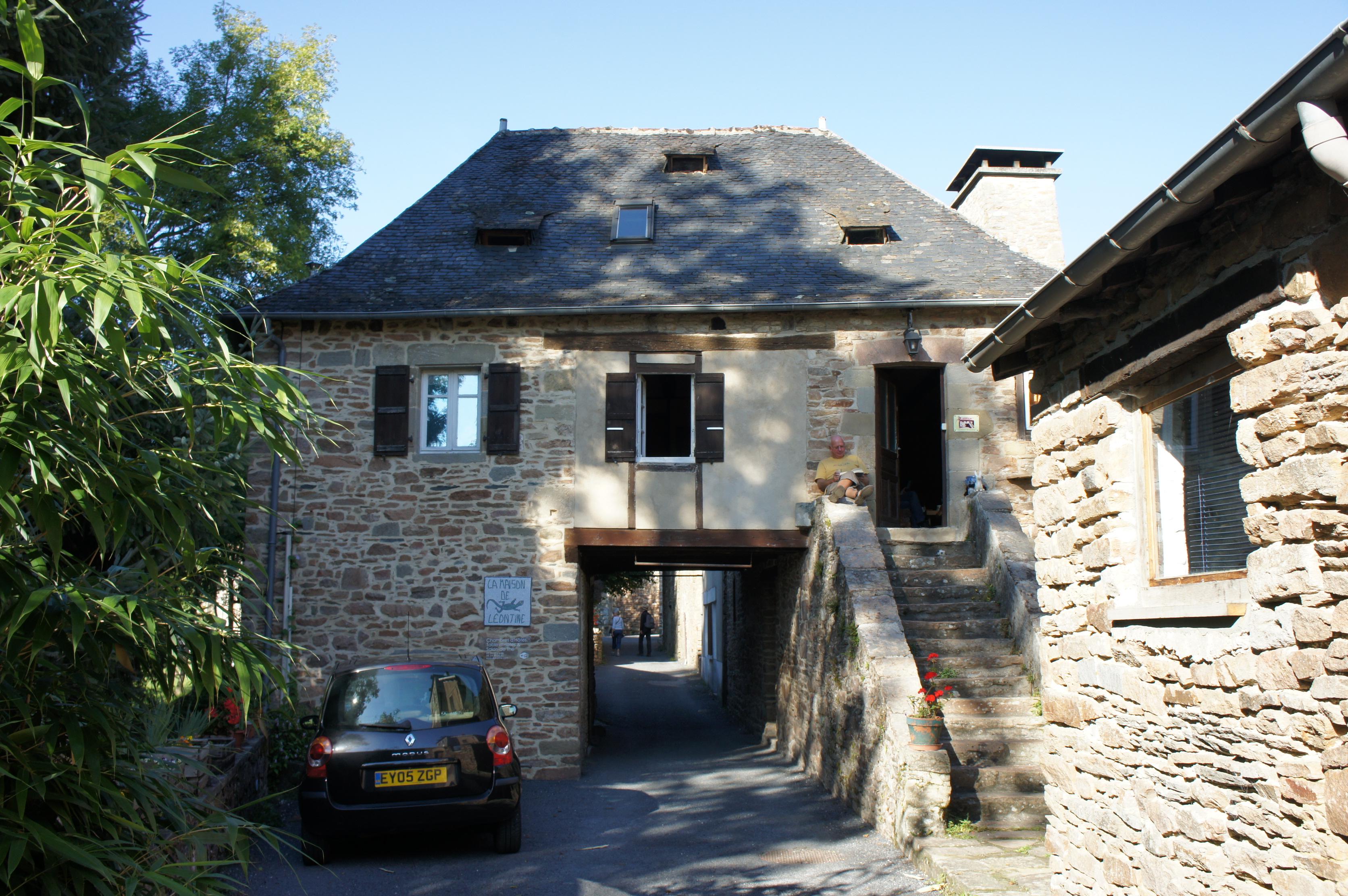 La Maison de Léontine-官方