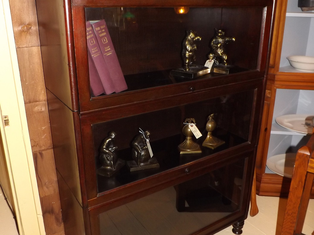 Main Antiques景点图片