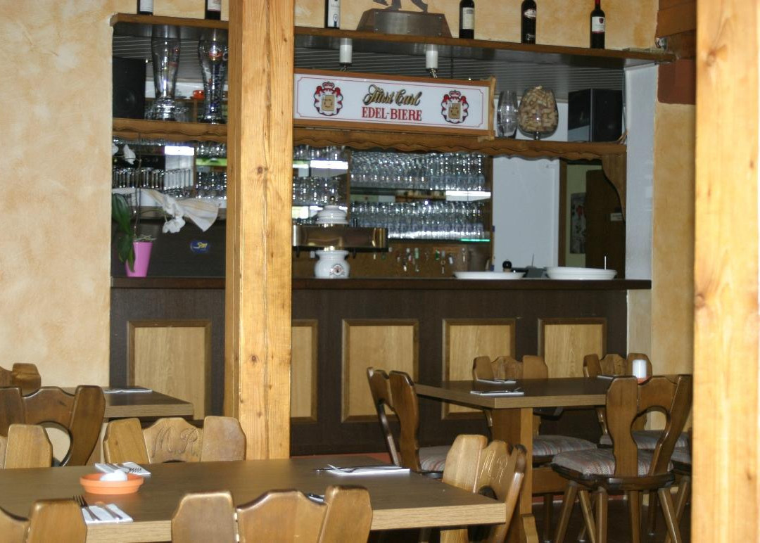 Pleinfeld餐馆和美食-Eddy's Osteria am Sportpark