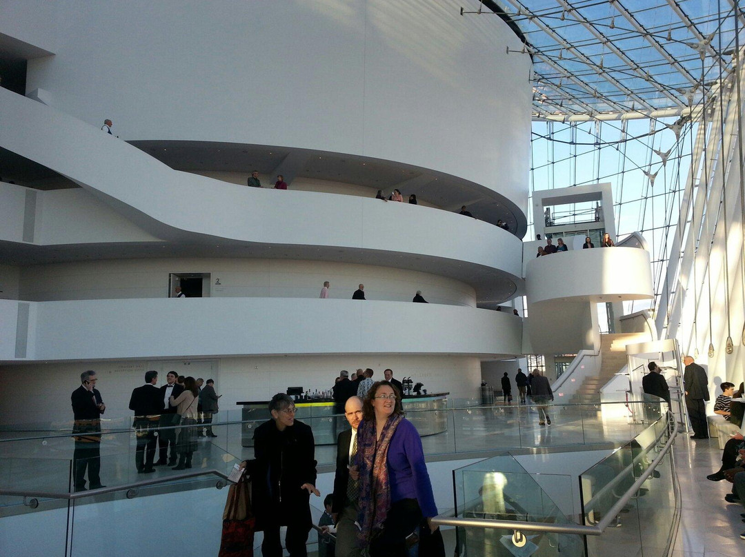 Kauffman Center for the Performing Arts-堪萨斯城必去景点