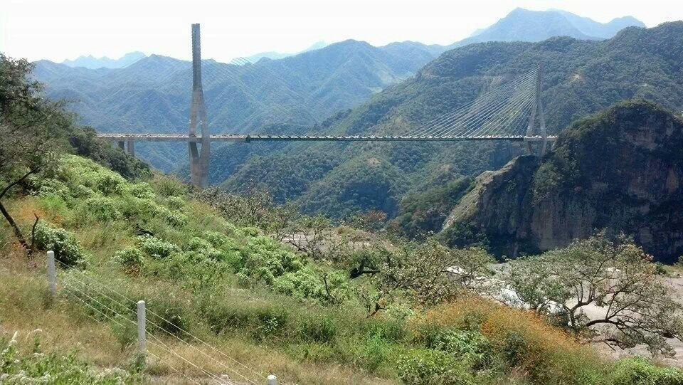 Baluarte Bridge景点图片