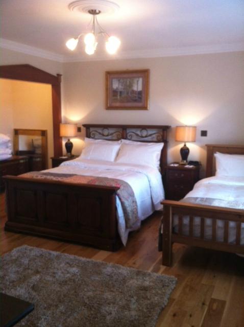 Maher's B&B-官方