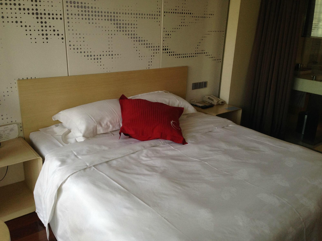 华京木棉花酒店主图