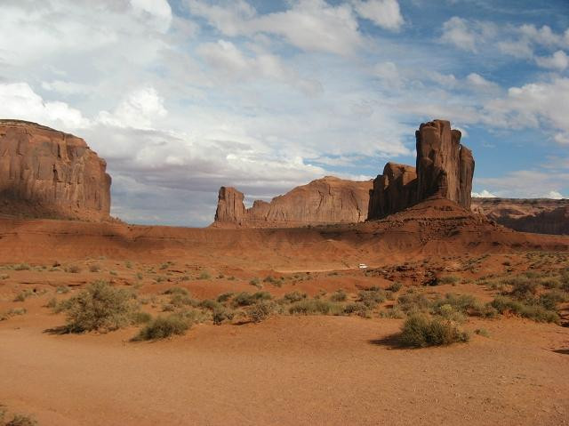 Sandstone Tours-纪念碑公园必去景点