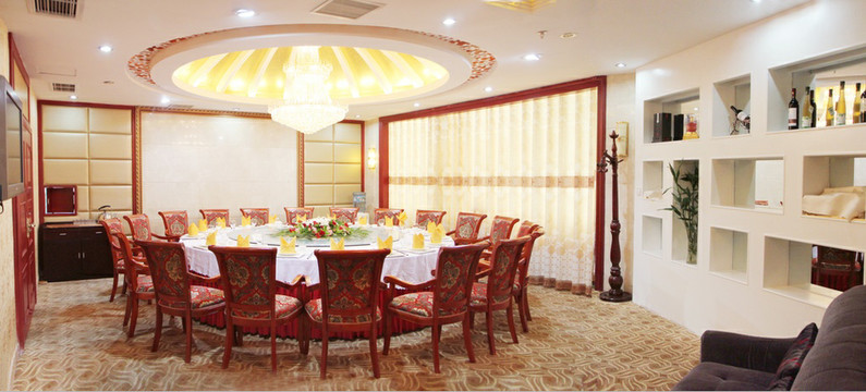 射洪宏源大酒店主图