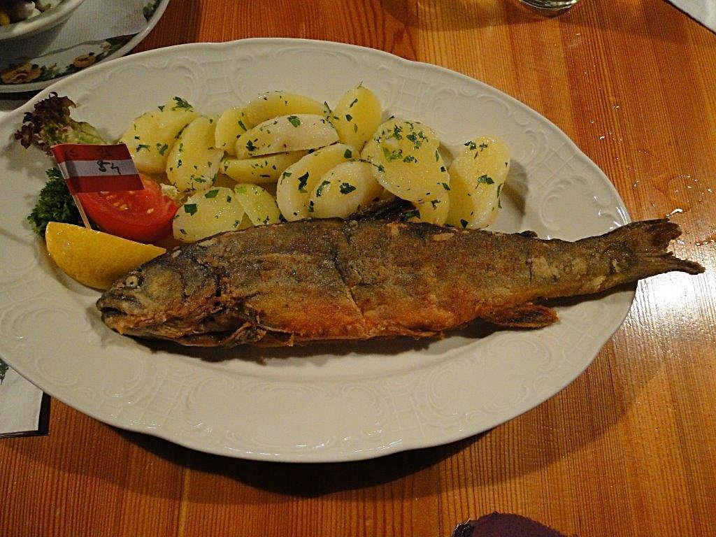 格伦德尔湖餐馆和美食-Fischerhutte am Toplitzsee