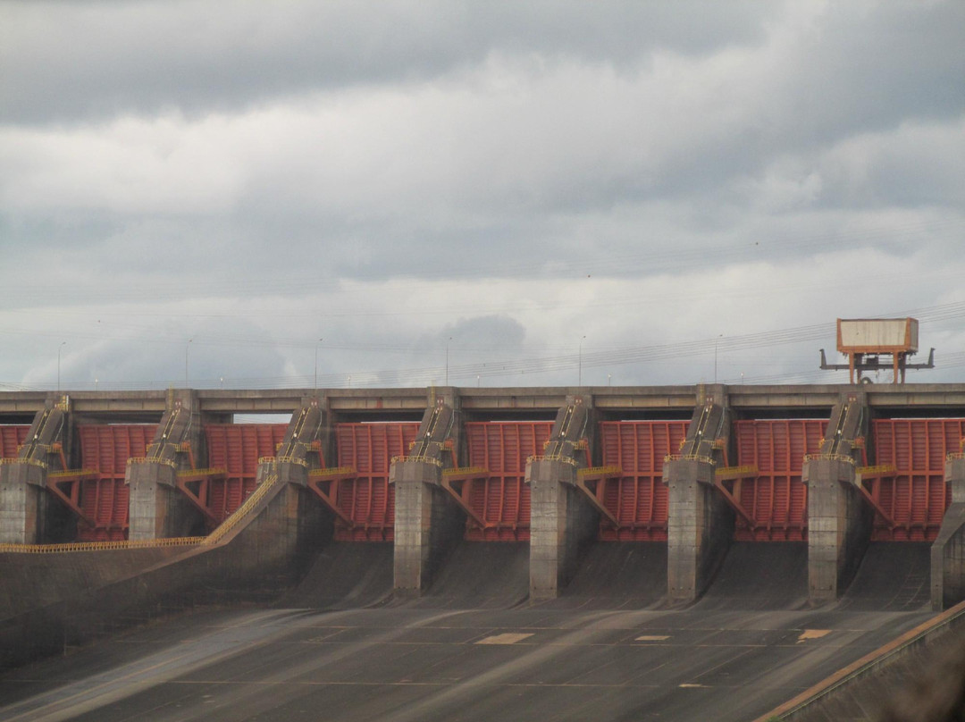 伊泰普水电站-伊瓜苏必去景点
