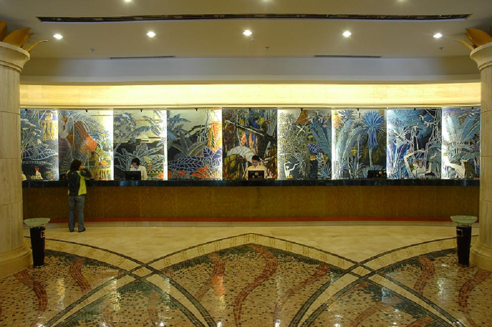 景兰大酒店主图