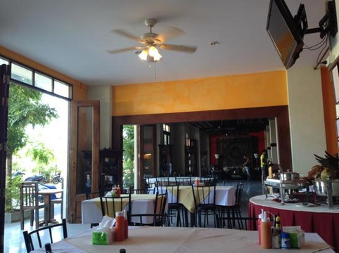 芭东穆斯酒店主图