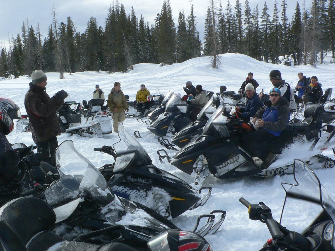 Eagle Ridge Snowmobile Outfitters-特拉基必去景点