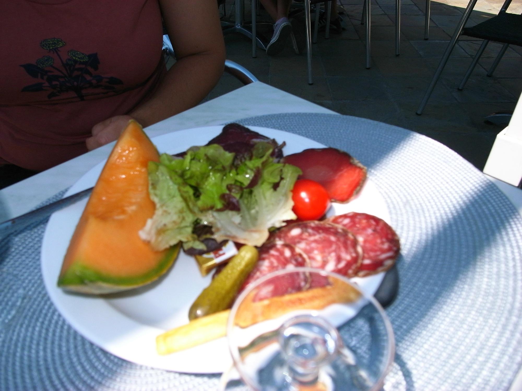 Le Refuge Orezza-餐饮
