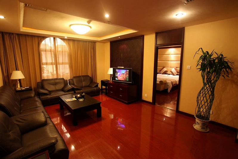 红螺湾假日酒店主图