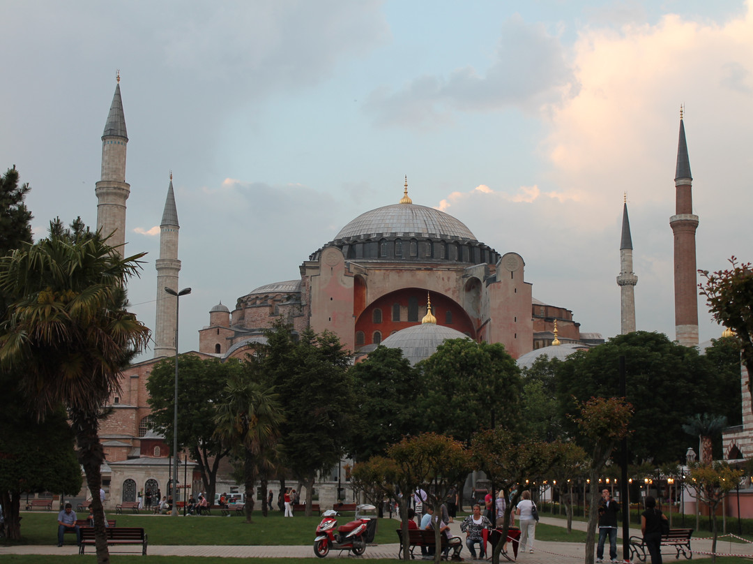 圣索菲亚博物馆/教堂 (Ayasofya)-伊斯坦布尔必去景点