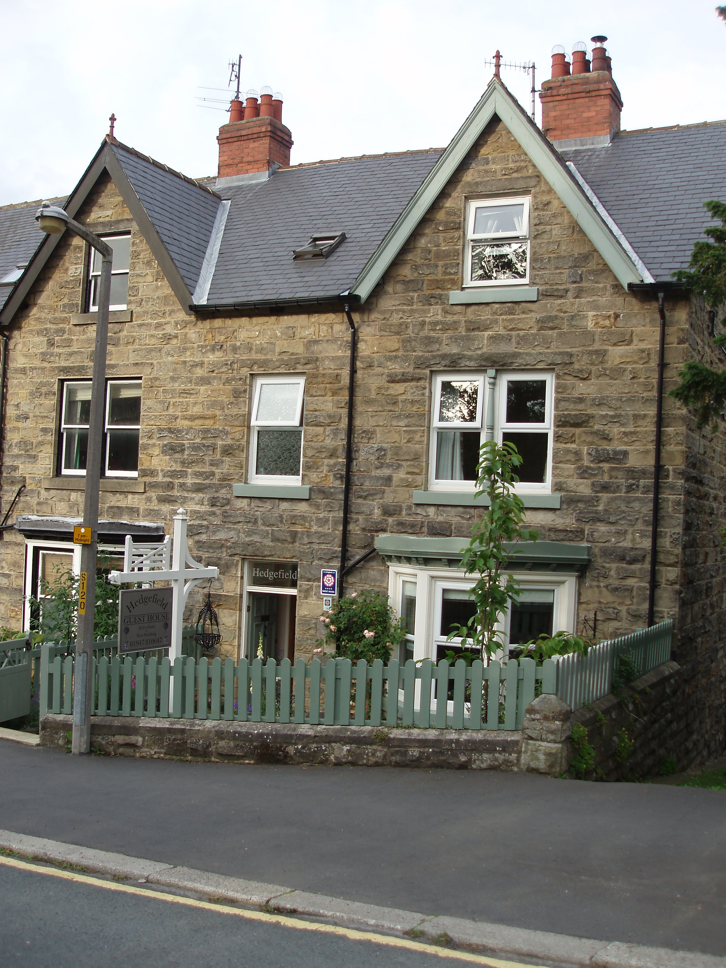 Hedgefield Guest House-客卧