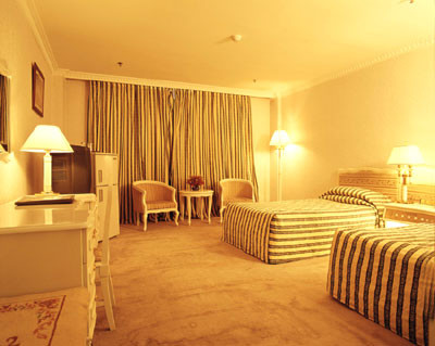 北京八达岭华风温泉大城堡主图