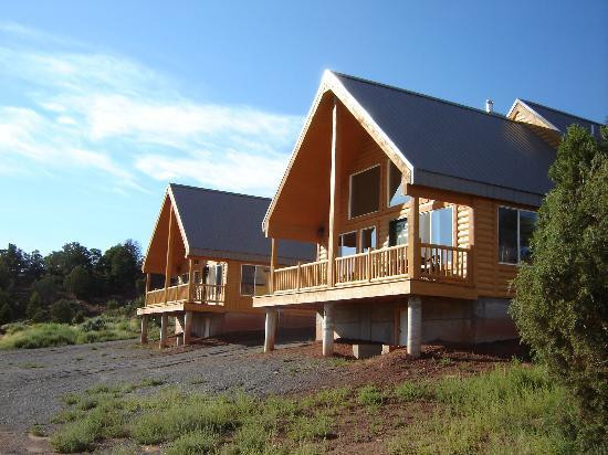 Uncle Earl's Cabins