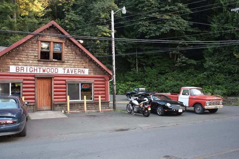 Brightwood餐馆和美食-Brightwood Tavern