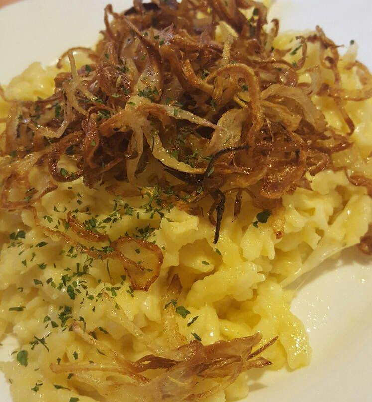 Dusslingen餐馆和美食-Wirtshaus Krone