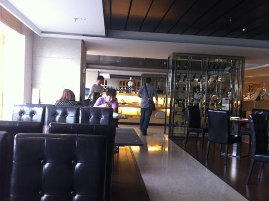 嘉隆国际酒店-餐饮