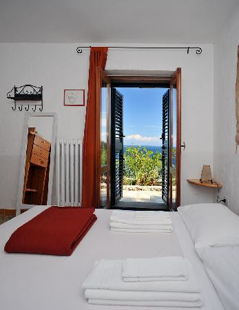 Macchia di Pele B&B