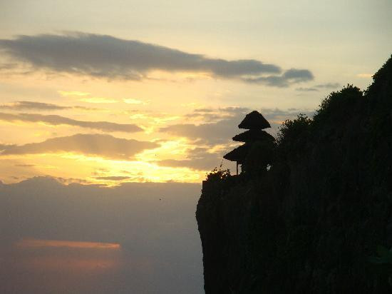 乌鲁瓦图庙-培卡图必去景点