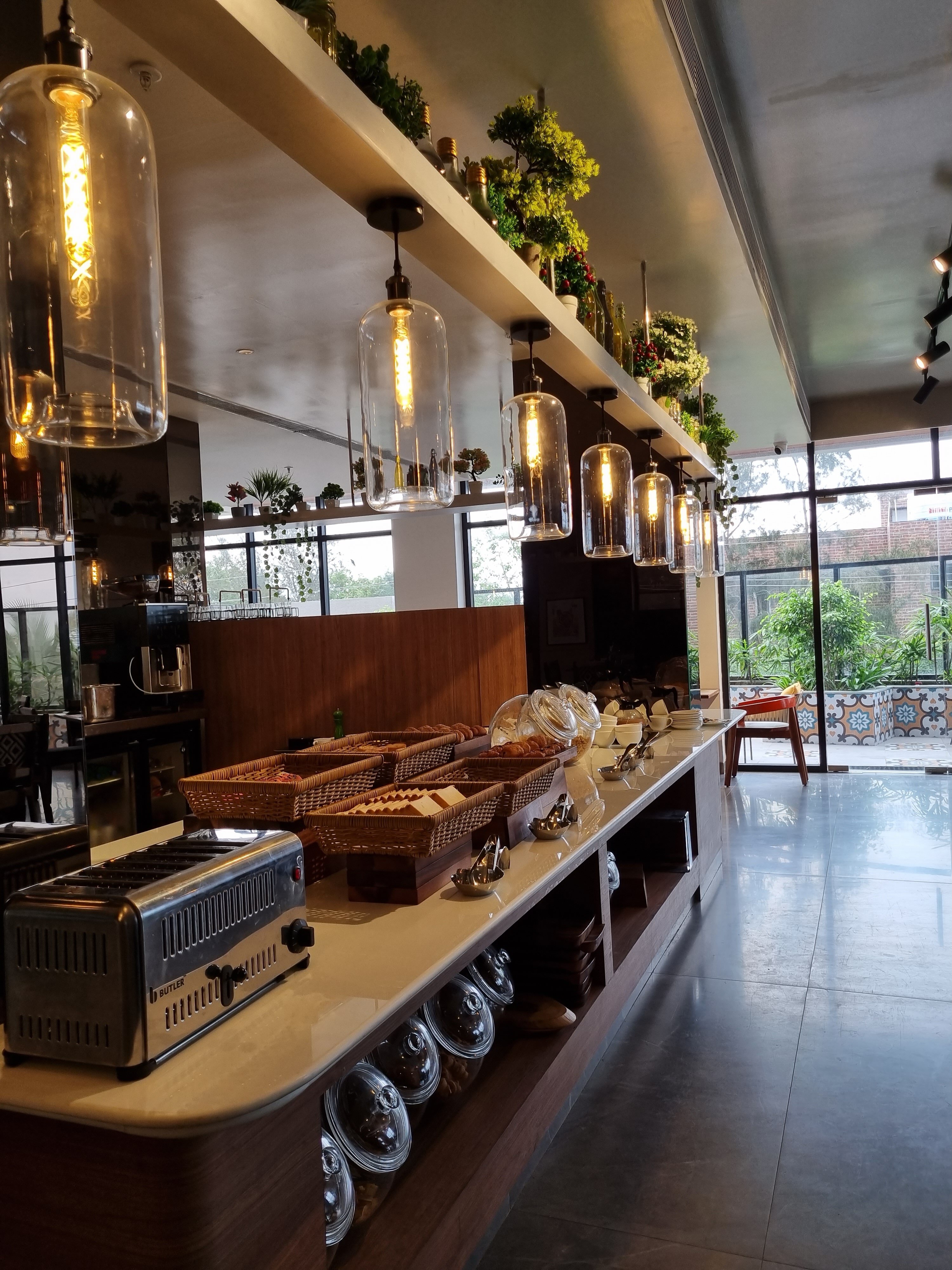 Zone By The Park Gopalpur-餐饮