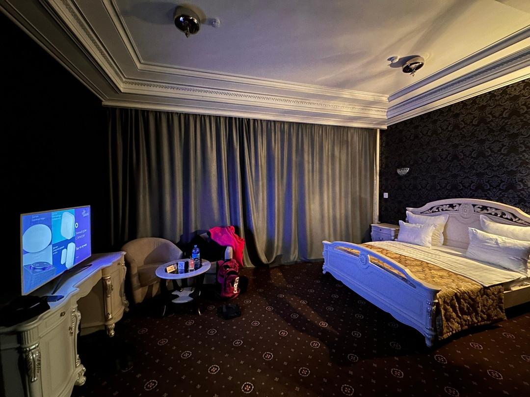 1000 & 1 Noch Hotel主图