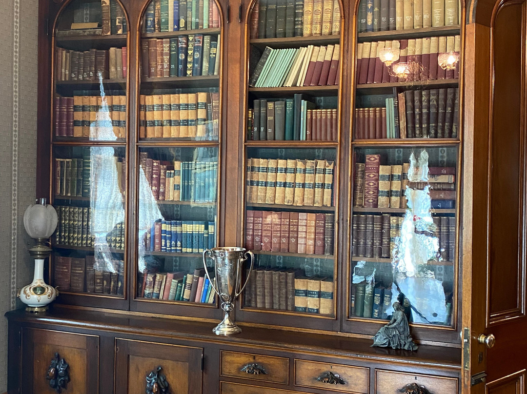 Historic General Dodge House-康瑟尔布拉夫斯必去景点