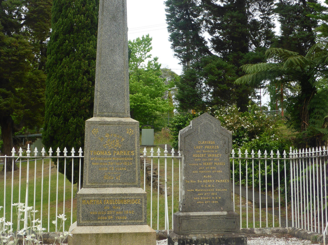 Sir Henry Parkes Grave & Memorial景点图片
