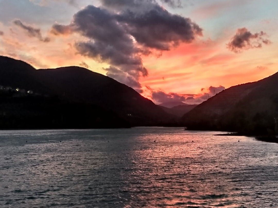 Lago di Caccamo景点图片