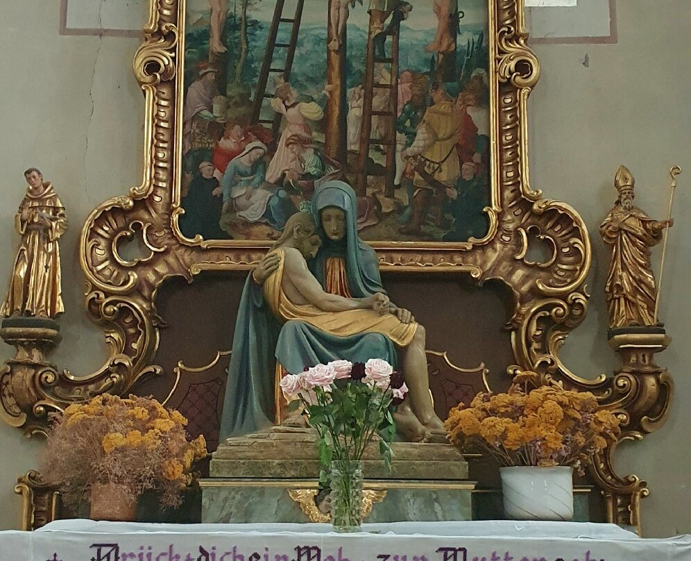 St Dionysius-Kruft必去景点