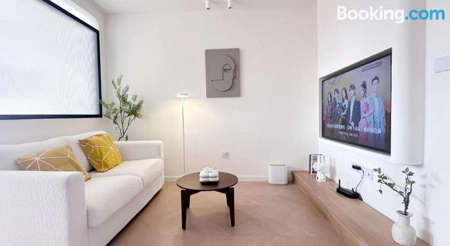 E家酒店公寓主图